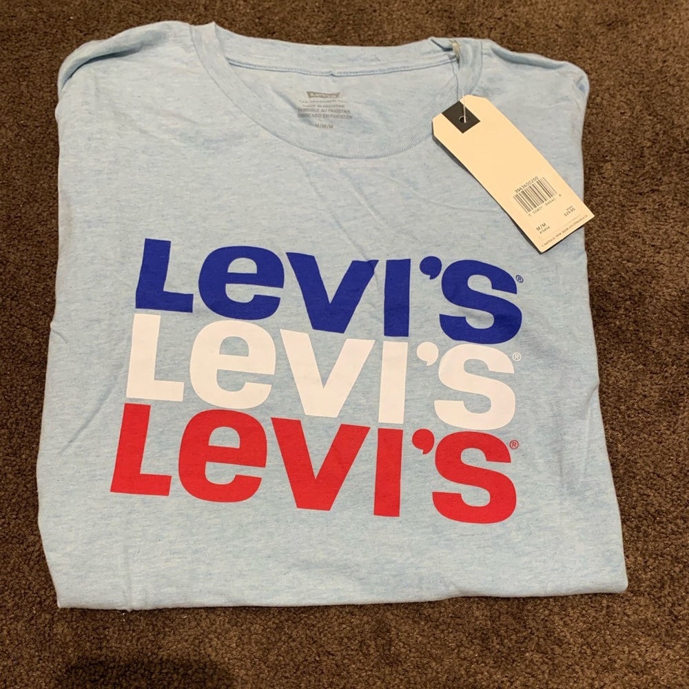 Men’s Levi’s Tee